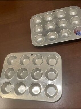 Vintage Foley Mini Muffin Tin Set - Silver